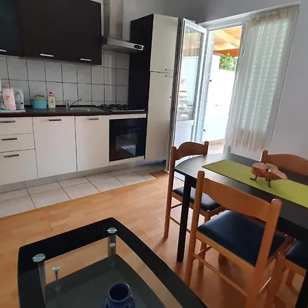 Balen Apartment Barbat na Rabu