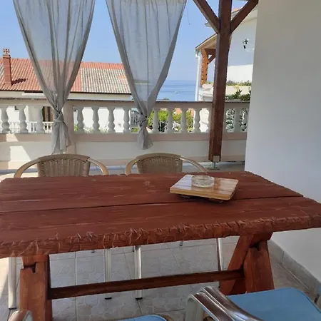 Balen Apartament Barbat na Rabu