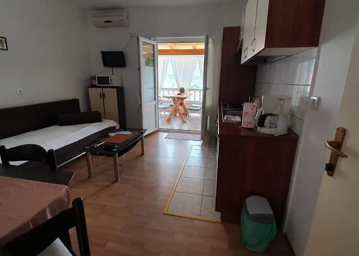 Balen Apartman Barbat na Rabu